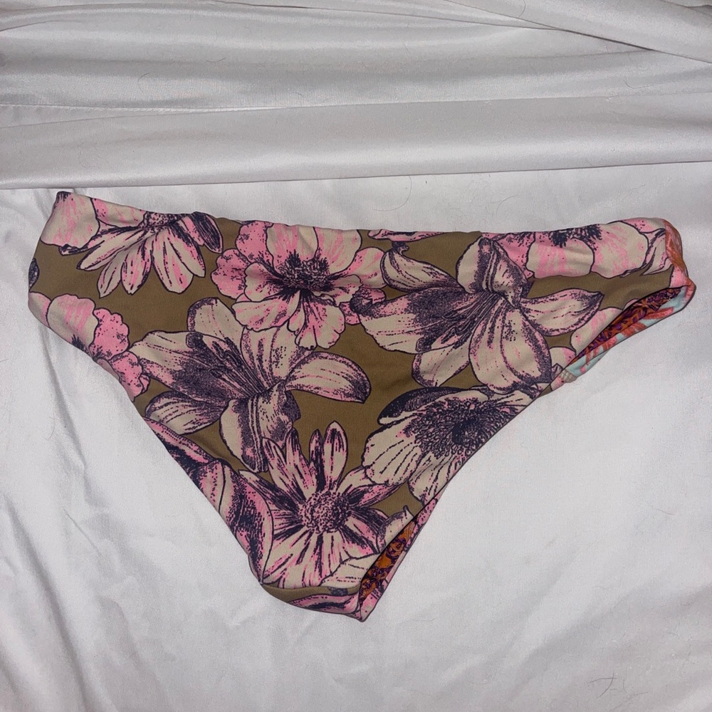 Maaji Full Coverage Reversible Bottoms - image 3